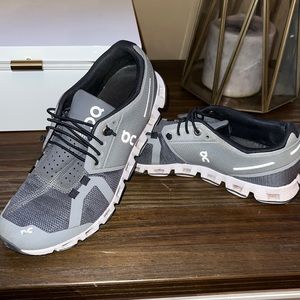 Womens On Cloud Running Sneakers